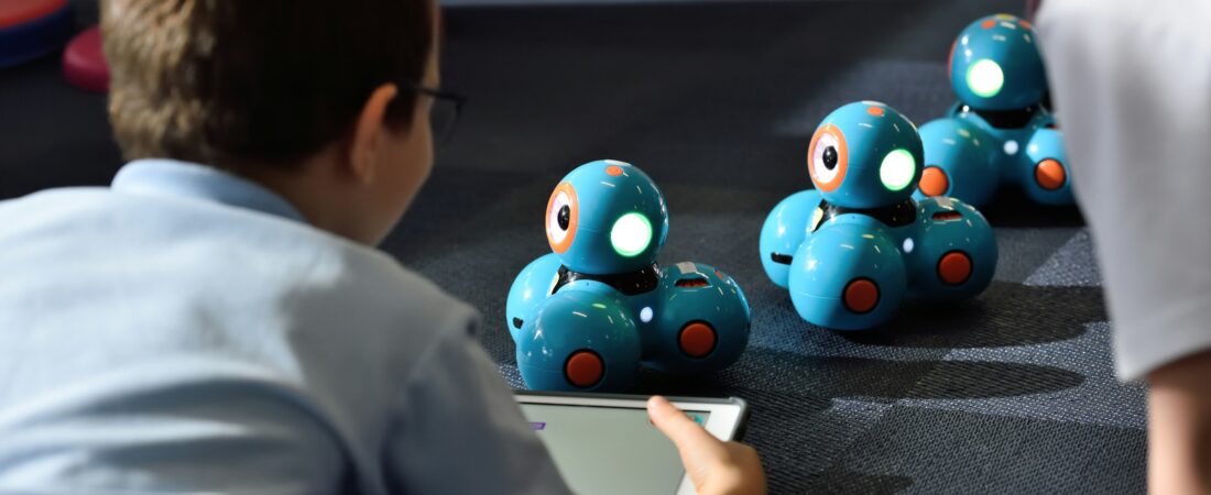 Future Innovators: 6 Reasons Kids Love (and Need) STEM Camps